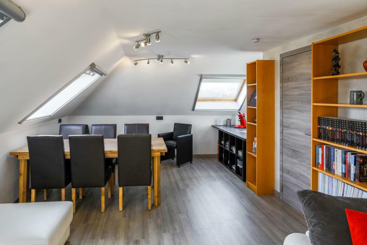 Het Kleine Paradijs Damme Bagian luar foto